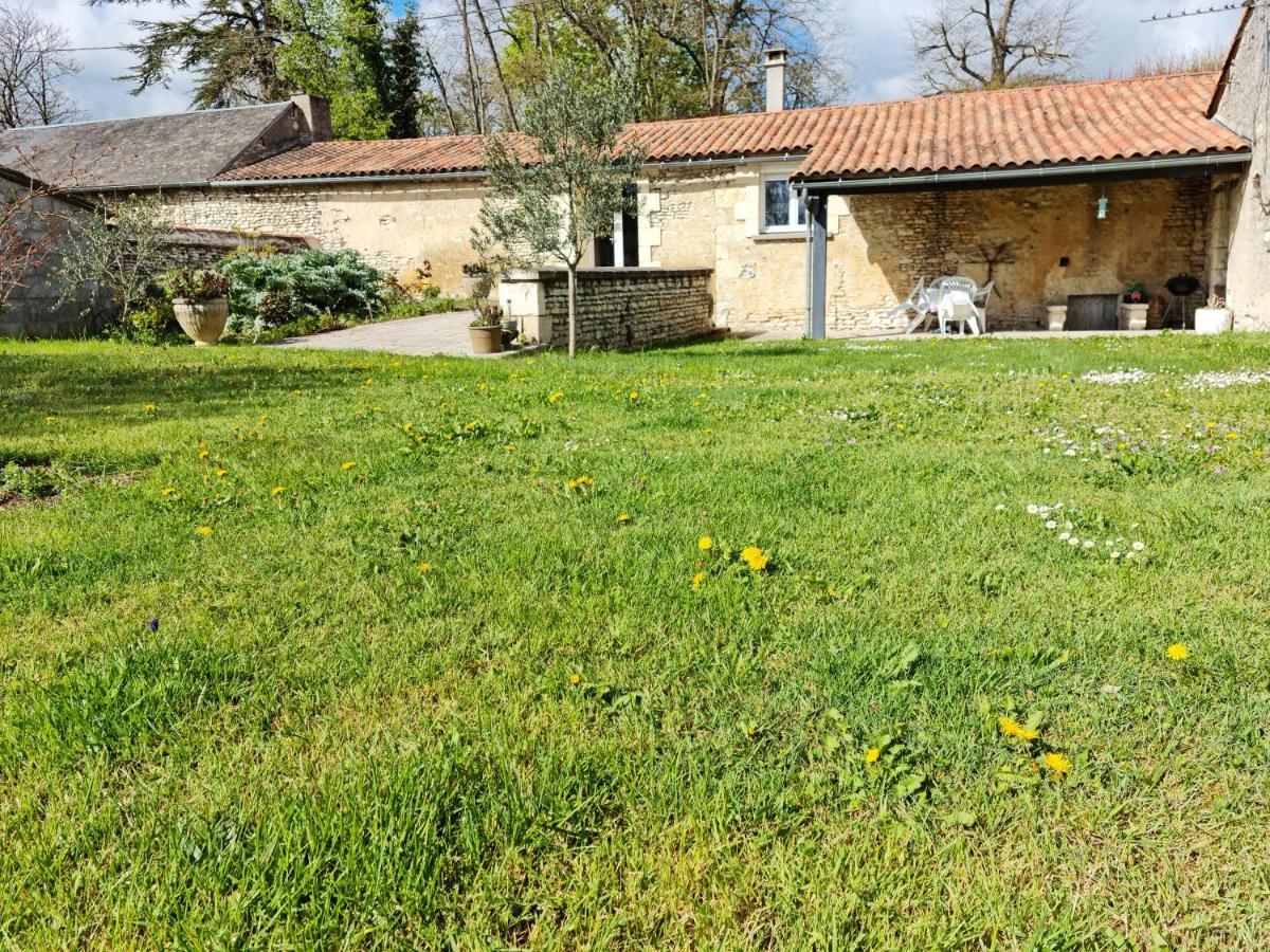 La Thibaudiere 70m2 Mirebeau